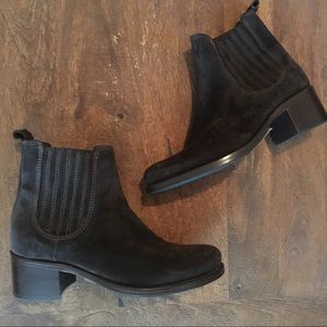 La Canadienne Prince Ankle Bootie 